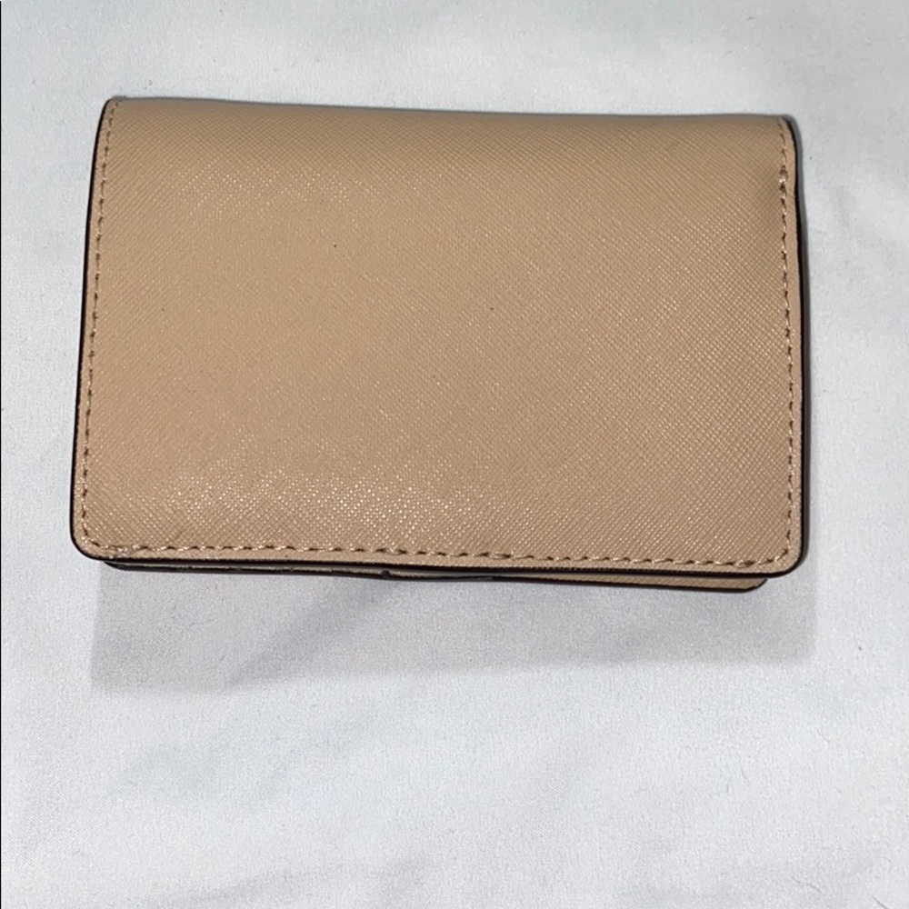 Michael Kors Wallet - Picture 2 of 8
